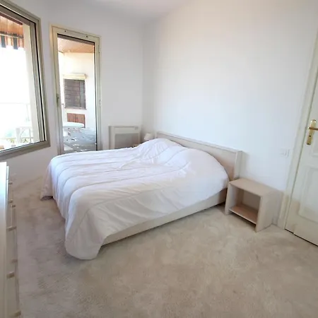 Le Celina Apartment